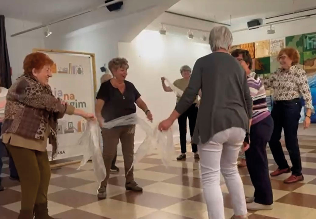 Les classes de ball i els tallers són tota una sensació a l'entitat.